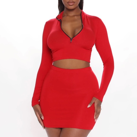 Red skirt set ❤️ - Picture 1 of 2